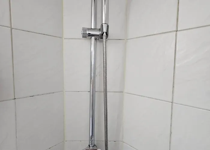 Hongdae Guesthouse5 - 1min From Hongik Uni Station Exit #1 Apartment
